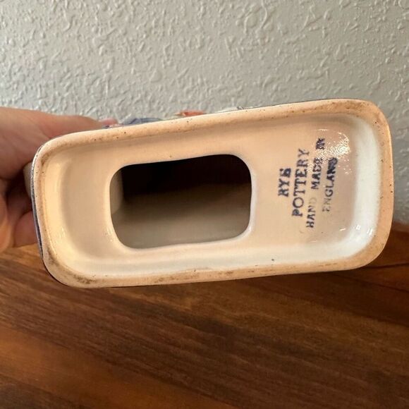 Rye Pottery Canterbury Tales The Squire - Picture 4 of 5